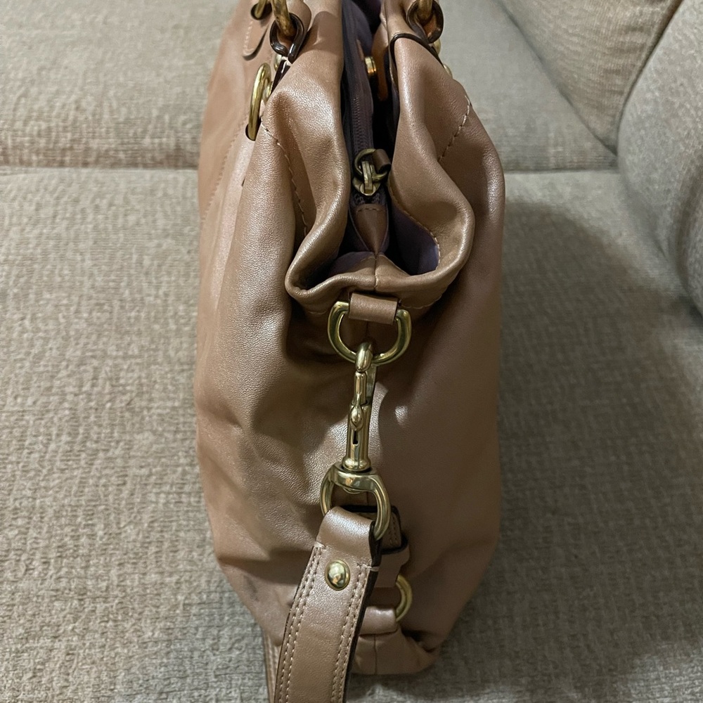 Coach Purse - Picture 4 of 8